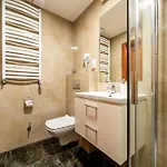ホリデーパーク Piastun Spa&wellness Krynica-zdroj クリニツァ・ズドルイ