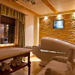 Piastun Spa&wellness Krynica-zdroj クリニツァ・ズドルイ